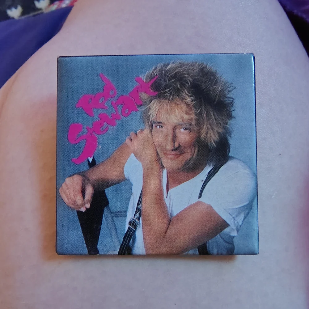 Rod Stewart Button Pin - Picture 1 of 1